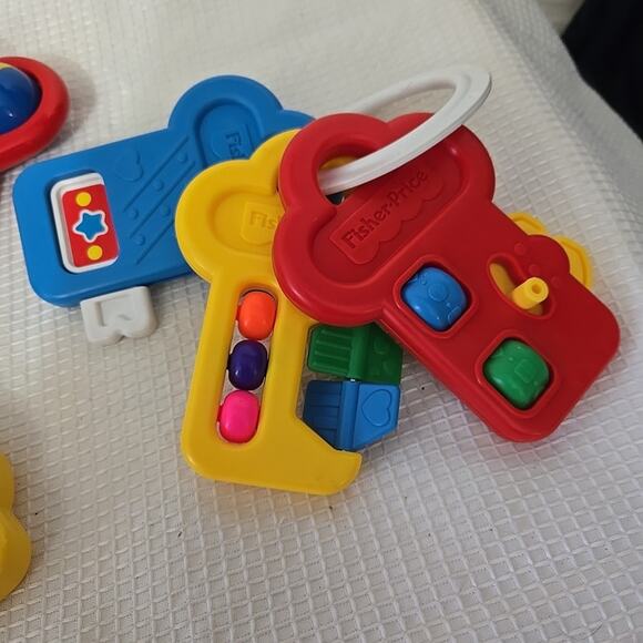 Vintage "Tummy Time" Toys Fisher Price, BATTAT, Disney Rattles, Rollers Activity - Picture 4 of 7